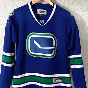 Vancouver Canucks Womens Reebok Jersey